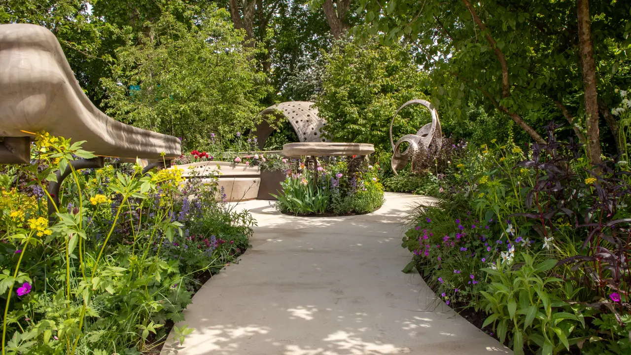 A photograph of the uplift and energise section of the Parkinson's UK garden